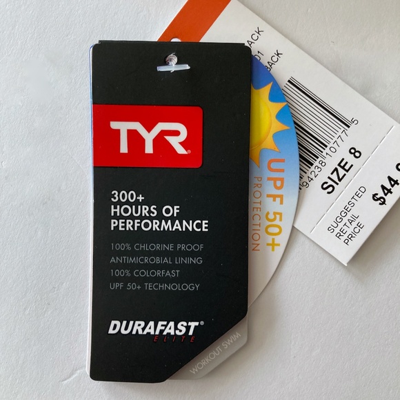 NWT TYR Racerback Sports Bra Bikini Top Size 8 Snug Fit Band Size 28" to 34" - Picture 11 of 16